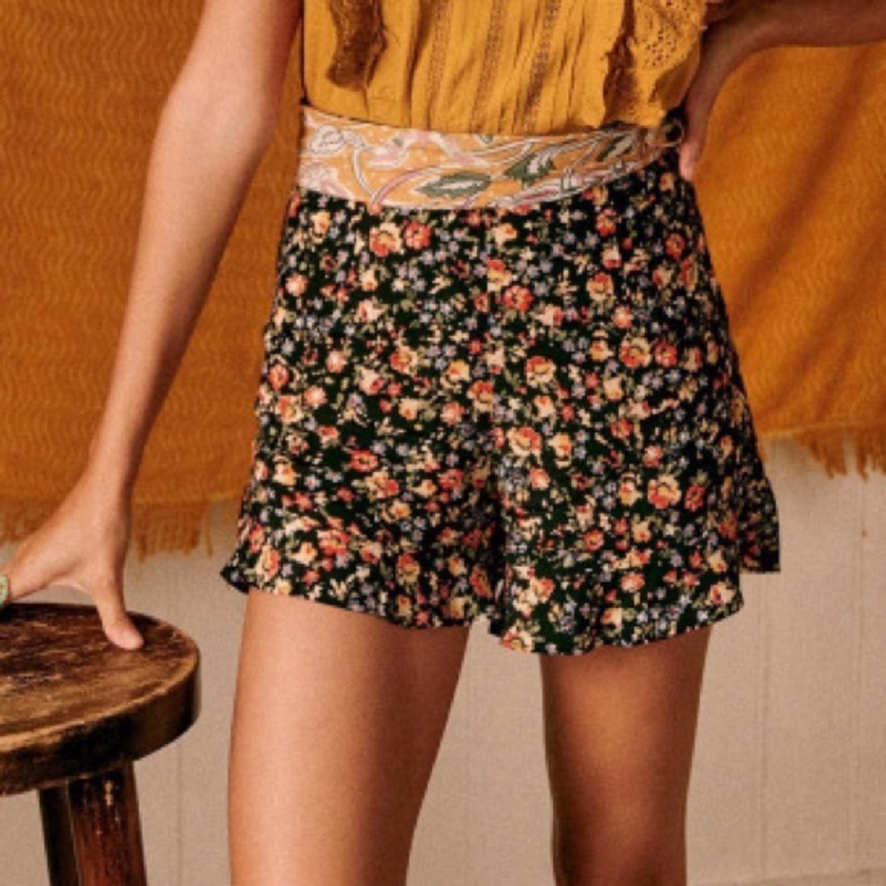 🔥SALE🔥 Sezane Dorian Shorts